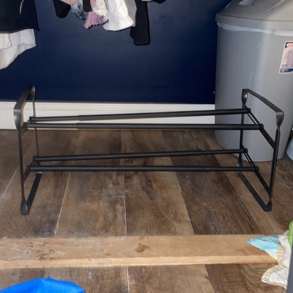 New Condition Adjustable Shoe Rack With 2 Shelves - Picture 3 of 8